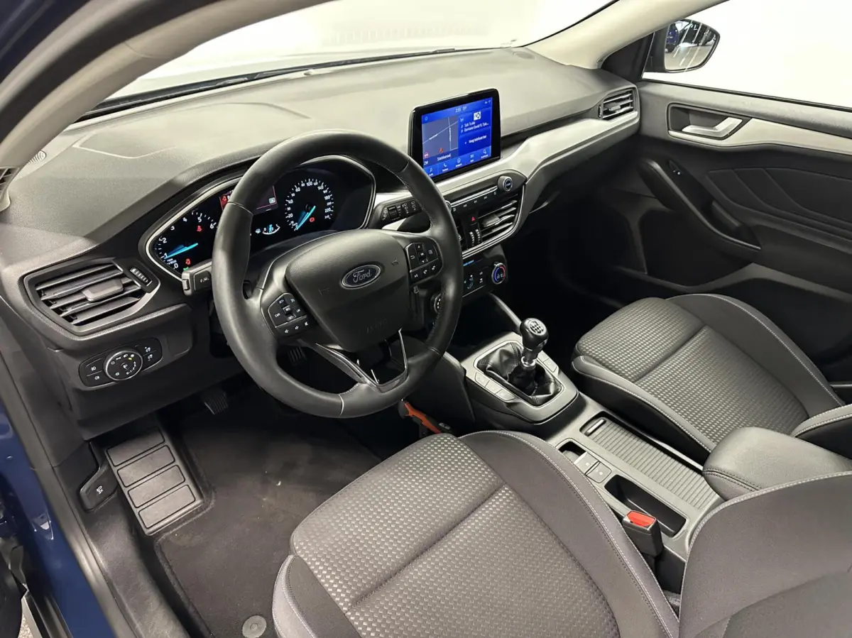 1.0 EcoBoost Trend Edition Business CAMERA CARPLAY NAVI LM.