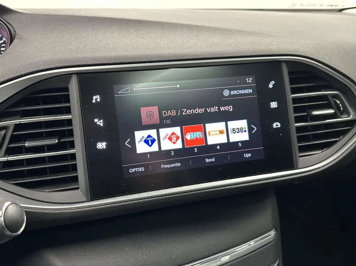 1.2 PureTech Blue Lease Premium CAMERA CARPLAY NAVI ECC CRUISE LM.