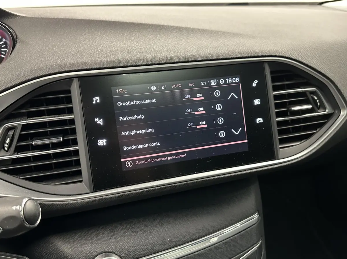 1.2 PureTech Blue Lease Premium CAMERA CARPLAY NAVI ECC CRUISE LM.
