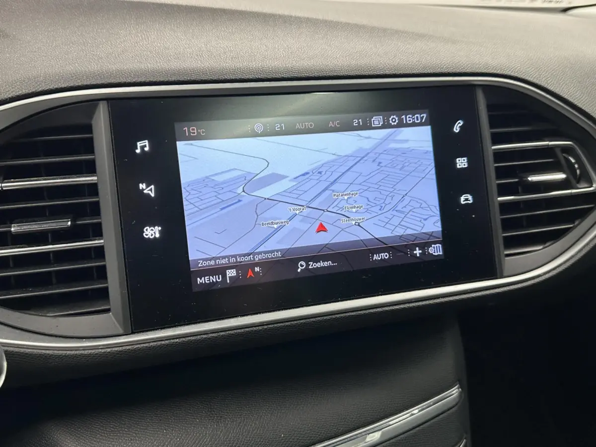 1.2 PureTech Blue Lease Premium CAMERA CARPLAY NAVI ECC CRUISE LM.