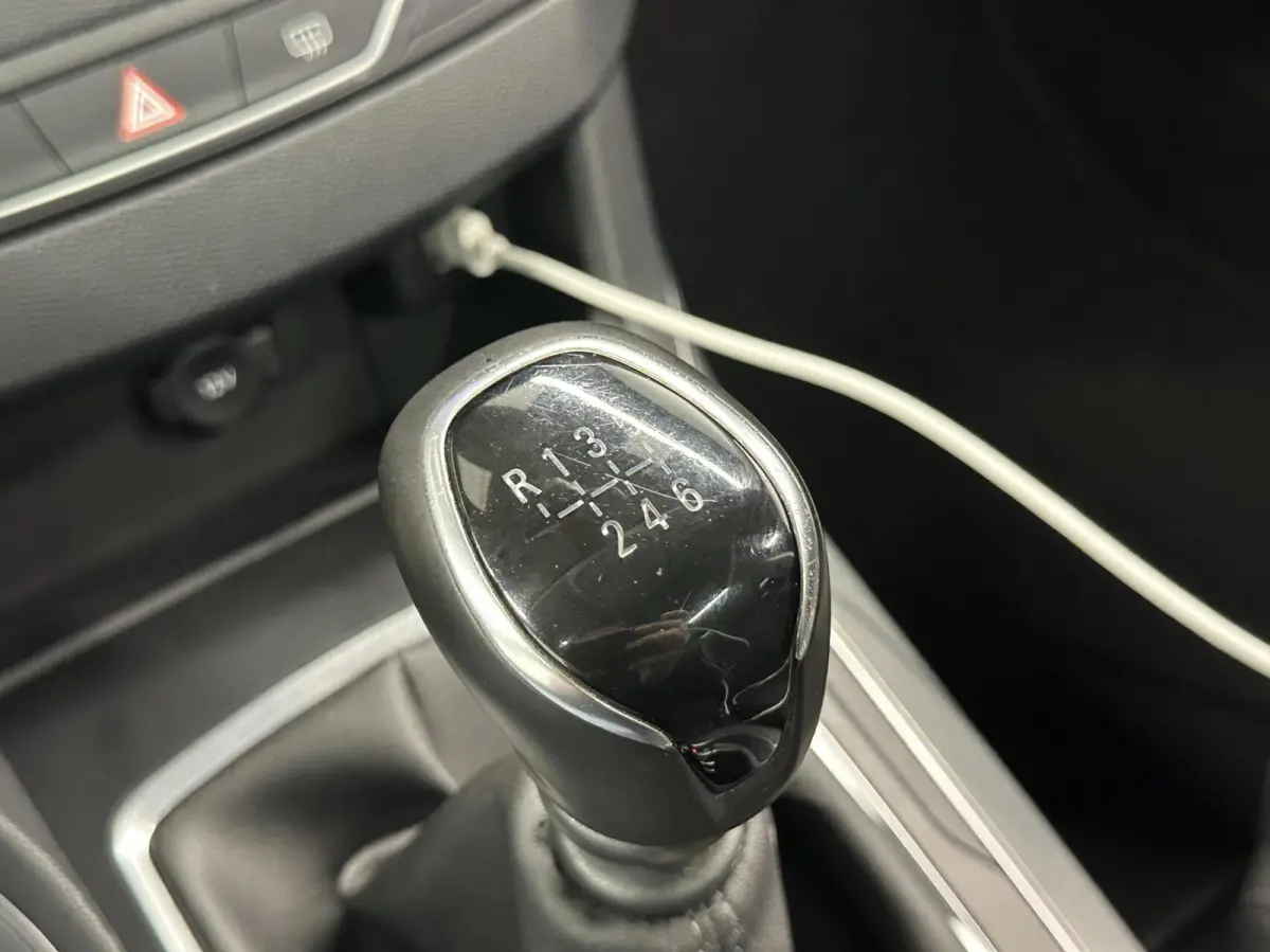 1.2 PureTech Blue Lease Premium CAMERA CARPLAY NAVI ECC CRUISE LM.