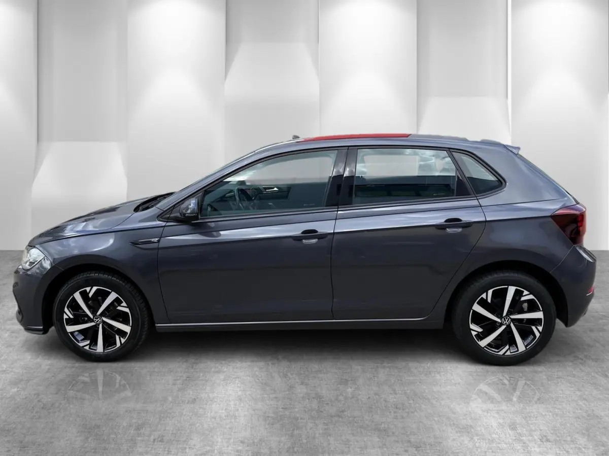 1.0 TSI R-Line*PDC*Apple Carplay*CC*DAB*Lane Assist*Airco