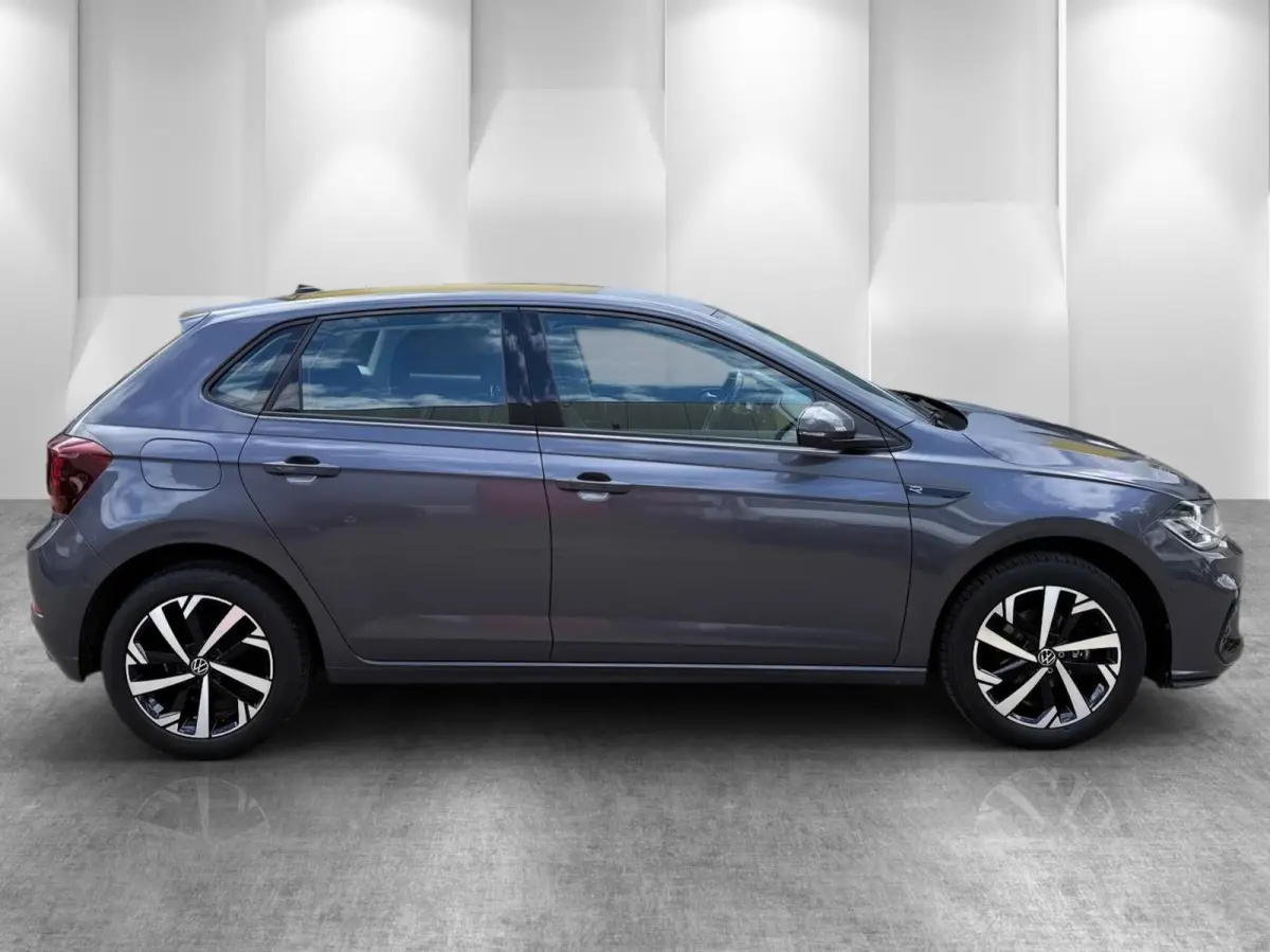 1.0 TSI R-Line*PDC*Apple Carplay*CC*DAB*Lane Assist*Airco