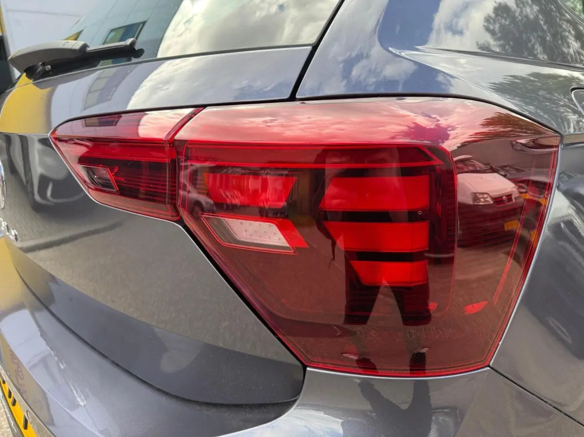 1.0 TSI R-Line*PDC*Apple Carplay*CC*DAB*Lane Assist*Airco