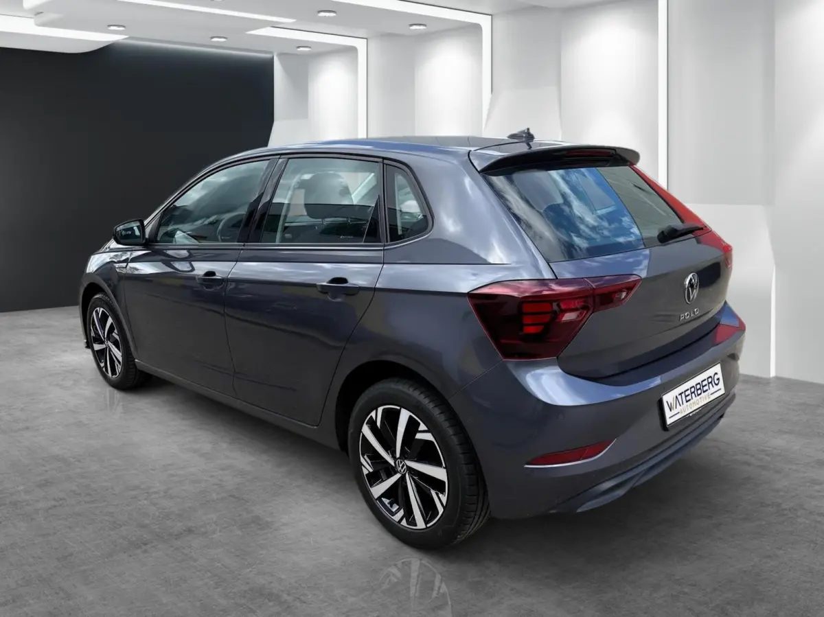 1.0 TSI R-Line*PDC*Apple Carplay*CC*DAB*Lane Assist*Airco