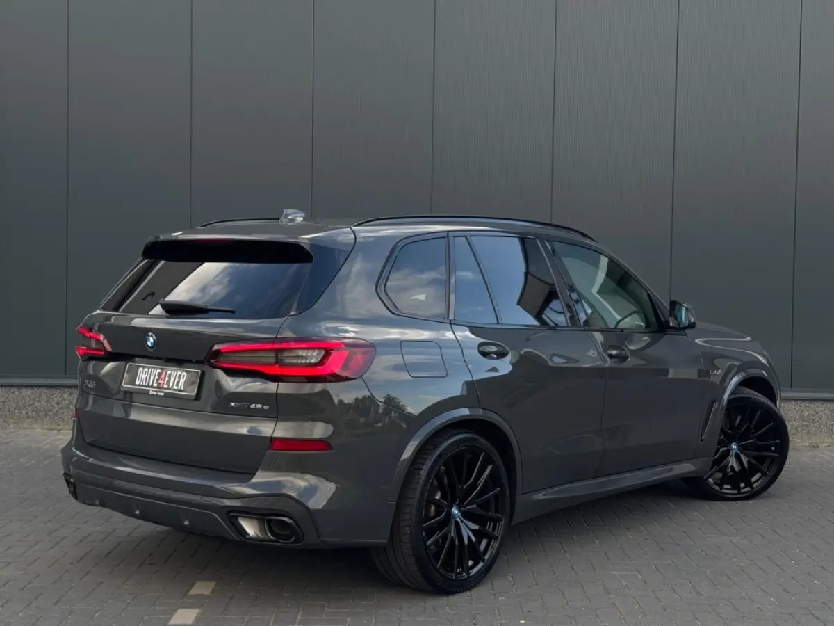 xDrive45e M PACK M23 FULL PANO NAVI CAMERA LEDER LED ACC ECC