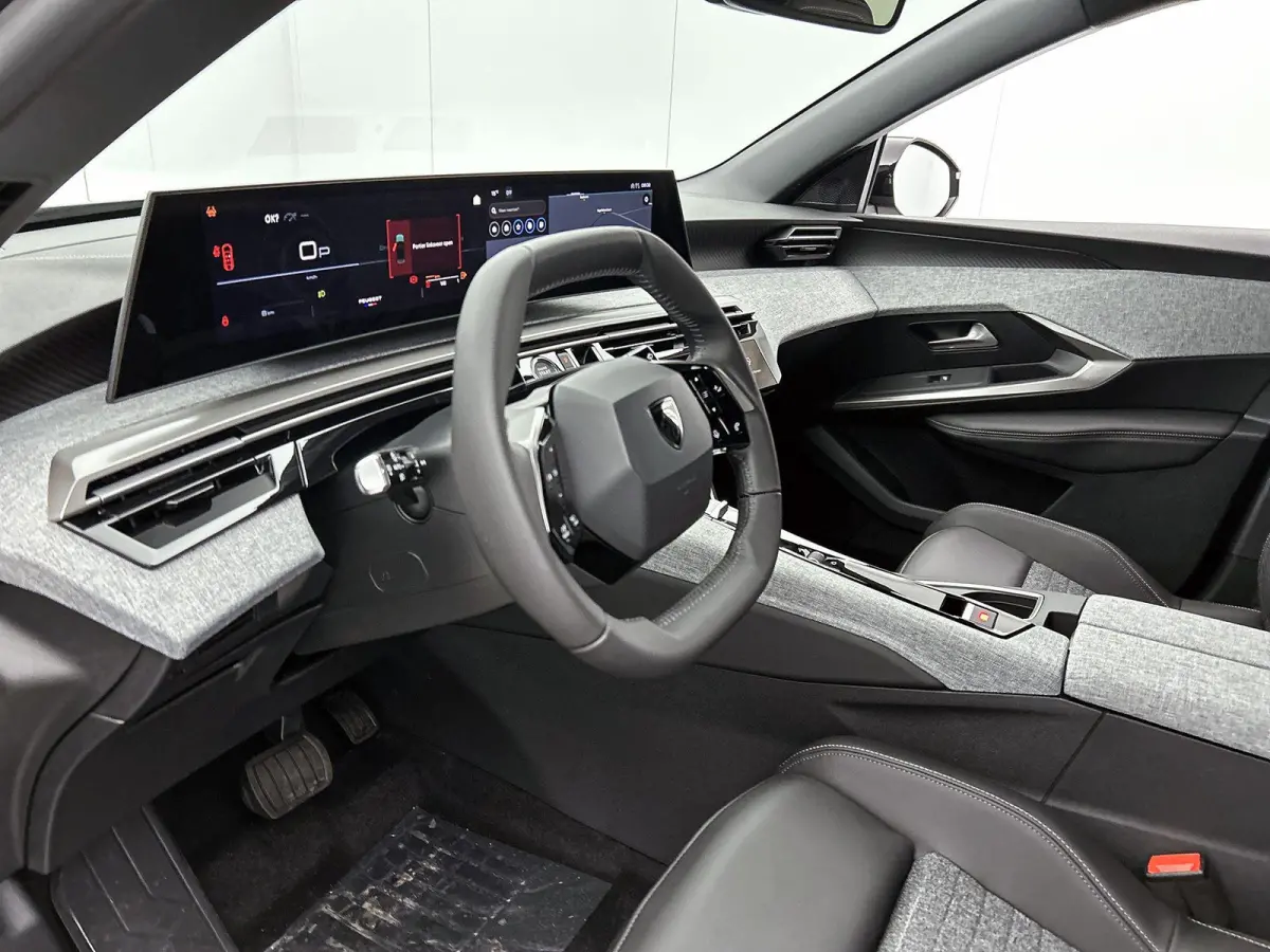 1.2 Hybrid Allure 145pk Automaat |  Navigatie | AGR Stoelen | Achteruitrij Camera | Verwarmbare Voorstoelen | Keyless Entry/Start | Apple Carplay/Android Auto |