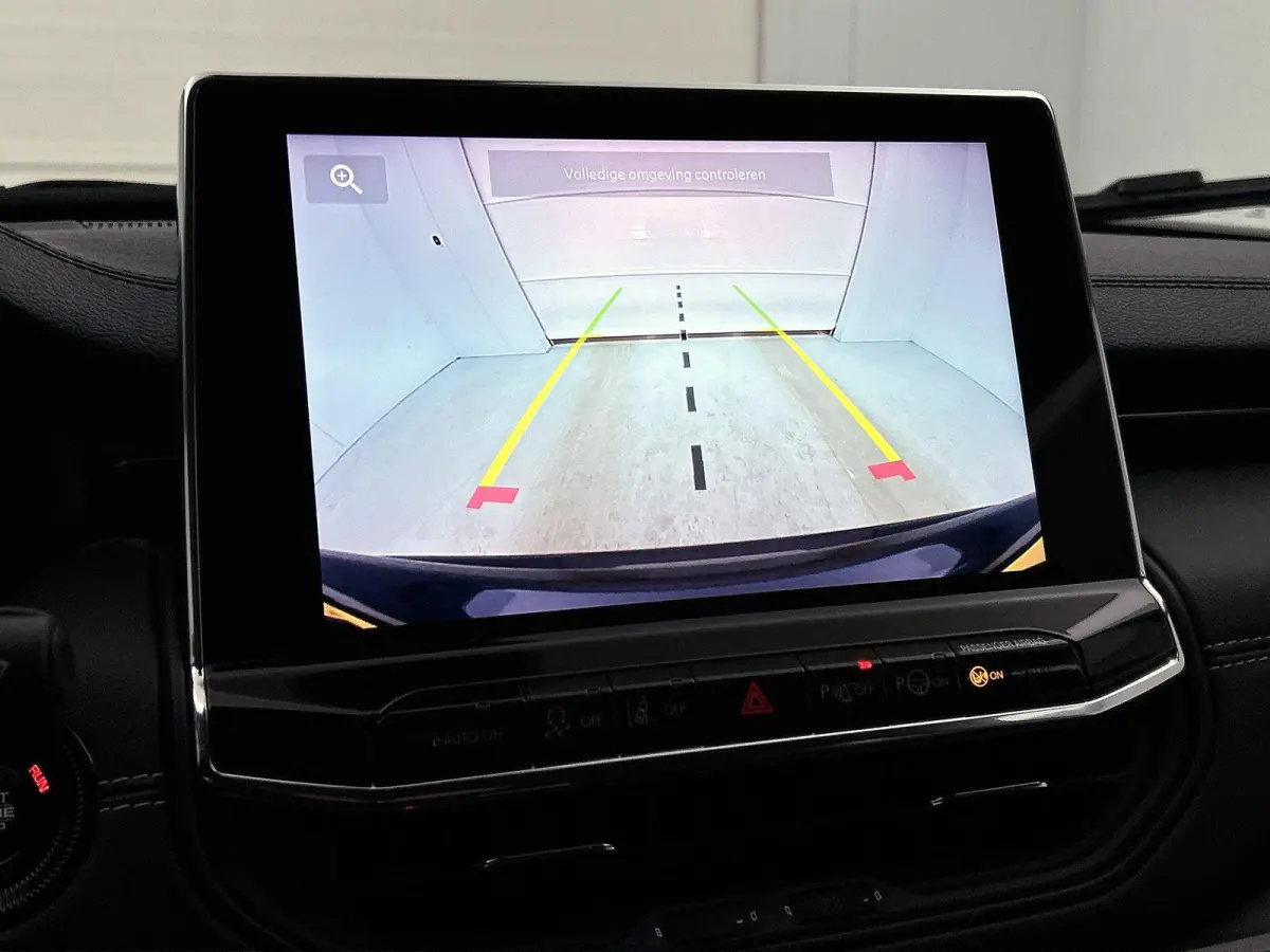 1.5T e-Hybrid Summit 130pk Automaat | Stoelen-pakket | Navigatie via CarPlay Andoird Auto | Adaptieve Cruise Control | 19"LMV | LED | Camera | Leder |