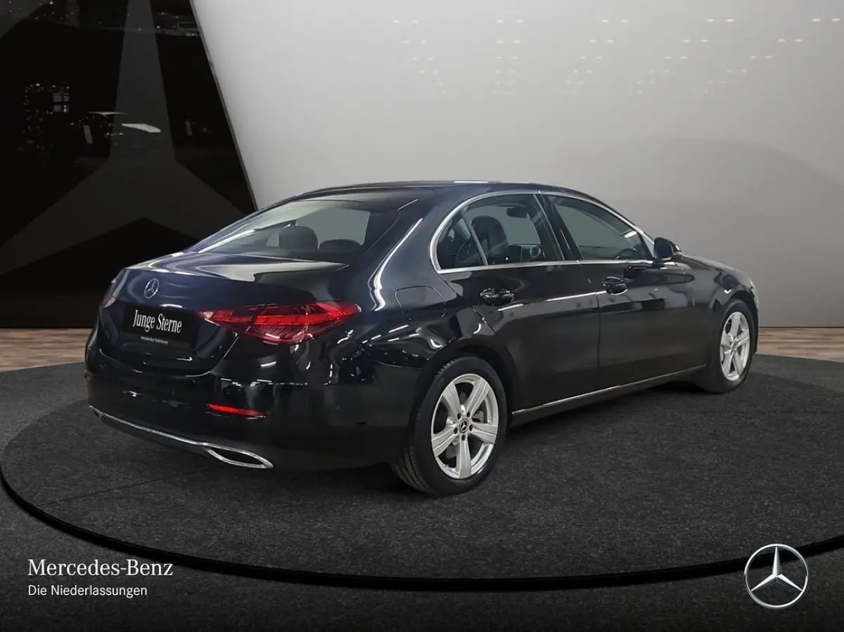 300e AVANTGARDE ** HIGH LED, NAVI+, MEMORY, CAMERA, WINTER ** 1e EIG - Ex MB-AG - UNFALLFREI ** ** INFORMEER OOK NAAR ONZE AANTREKKELIJKE FINANCIAL-LEASE TARIEVEN **