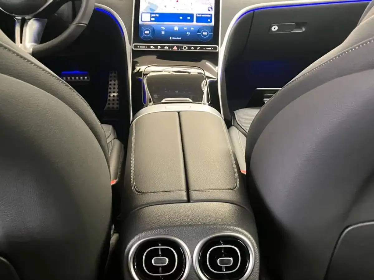 300e AVANTGARDE ** HIGH LED, NAVI+, MEMORY, CAMERA, WINTER ** 1e EIG - Ex MB-AG - UNFALLFREI ** ** INFORMEER OOK NAAR ONZE AANTREKKELIJKE FINANCIAL-LEASE TARIEVEN **