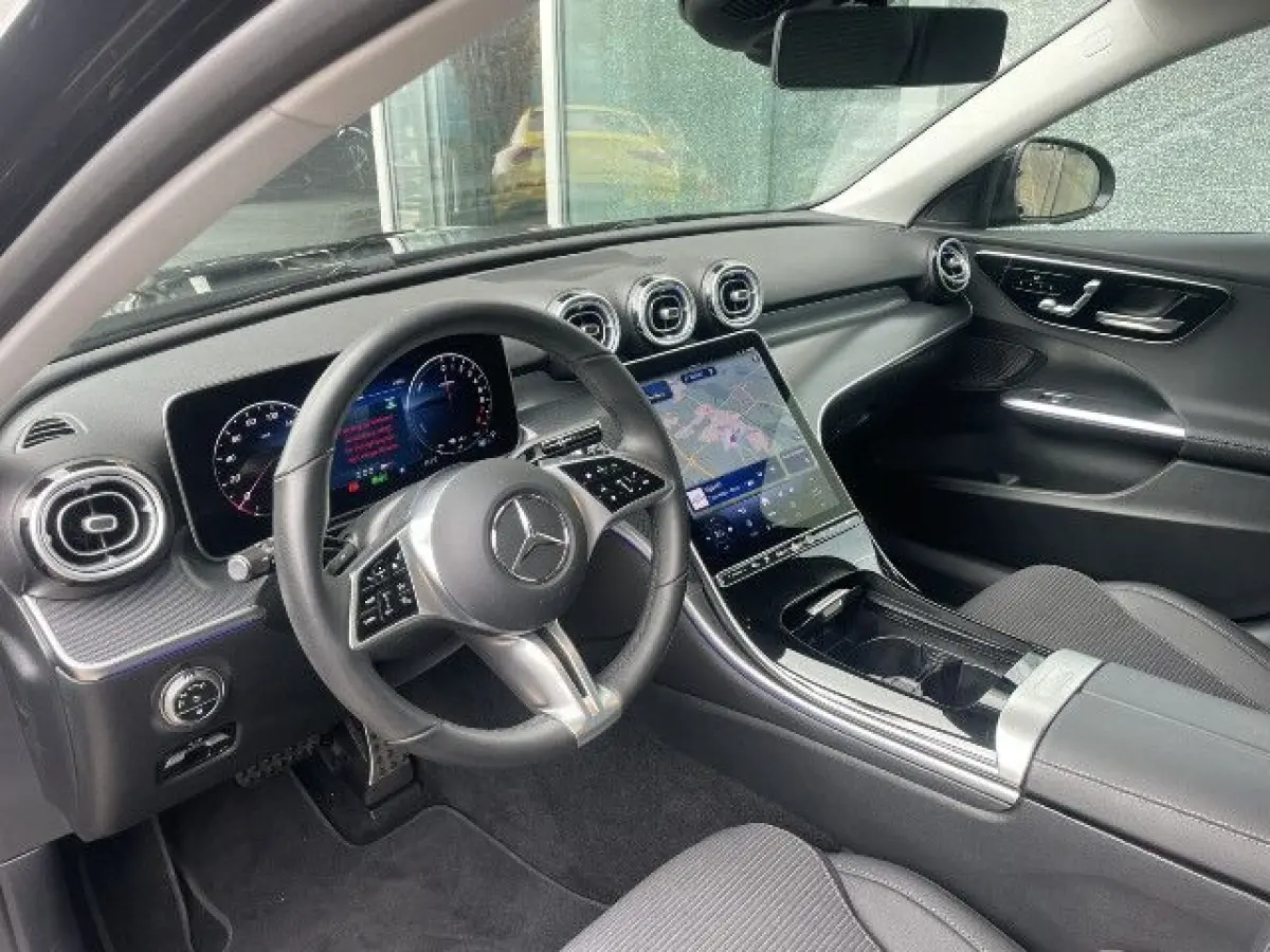 300e AVANTGARDE ** HIGH LED, NAVI+, MEMORY, CAMERA, WINTER ** 1e EIG - Ex MB-AG - UNFALLFREI ** ** INFORMEER OOK NAAR ONZE AANTREKKELIJKE FINANCIAL-LEASE TARIEVEN **