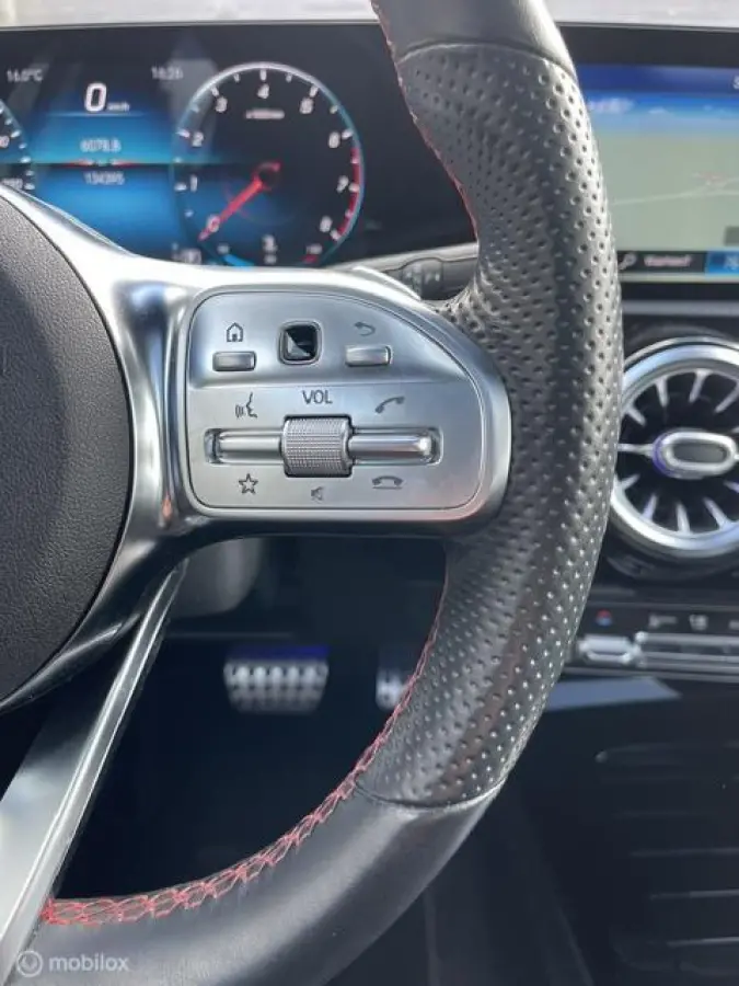180 Business Solution AMG Matrix-Stoelvw-Pano-Camera