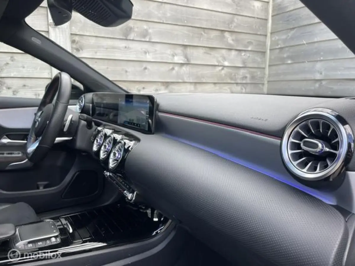 180 Business Solution AMG Matrix-Stoelvw-Pano-Camera