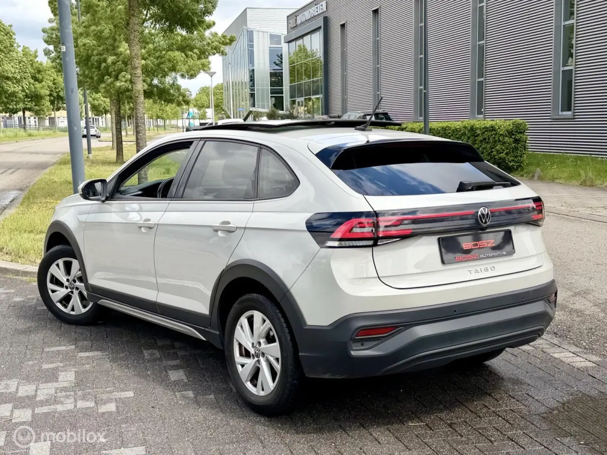 1.0 TSI DSG PANO LED CAMERA CARPLAY LANE