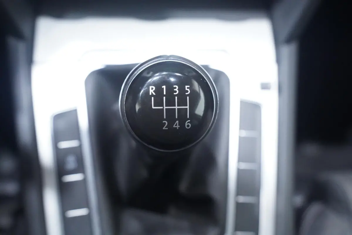 1.4 TSI ACT Comfortline Business Navi Clima Panodak Virtual cockpit Adaptive cruise Pdc