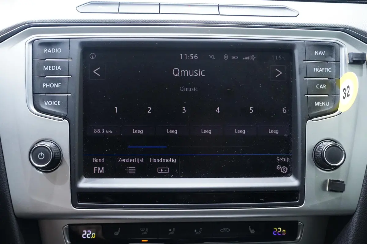 1.4 TSI ACT Comfortline Business Navi Clima Panodak Virtual cockpit Adaptive cruise Pdc