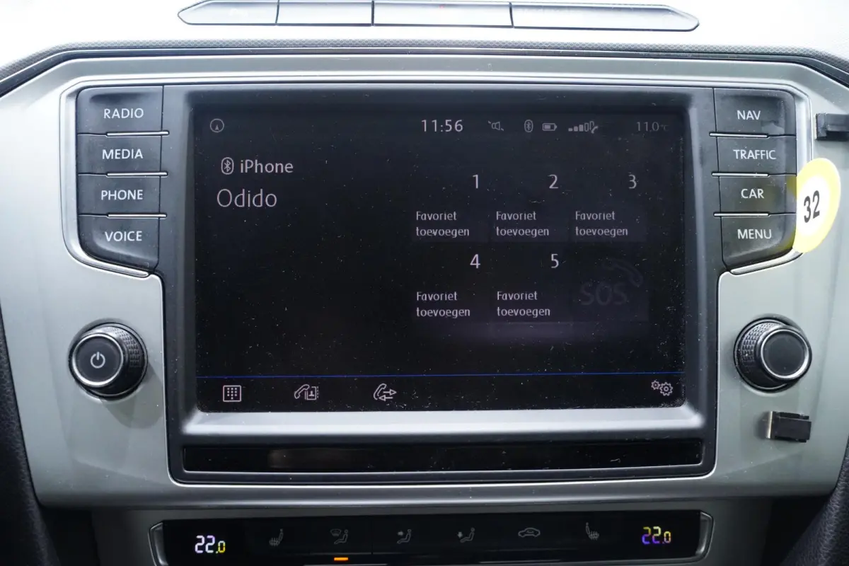 1.4 TSI ACT Comfortline Business Navi Clima Panodak Virtual cockpit Adaptive cruise Pdc