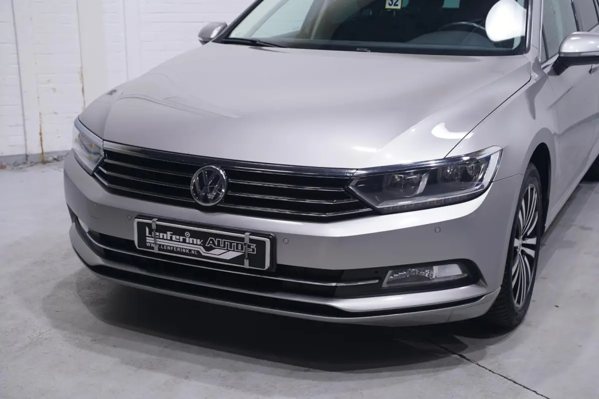 1.4 TSI ACT Comfortline Business Navi Clima Panodak Virtual cockpit Adaptive cruise Pdc
