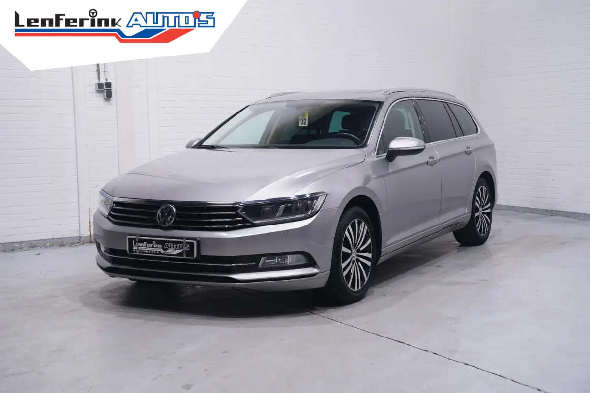 1.4 TSI ACT Comfortline Business Navi Clima Panodak Virtual cockpit Adaptive cruise Pdc