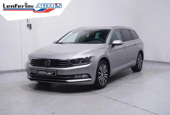 1.4 TSI ACT Comfortline Business Navi Clima Panodak Virtual cockpit Adaptive cruise Pdc