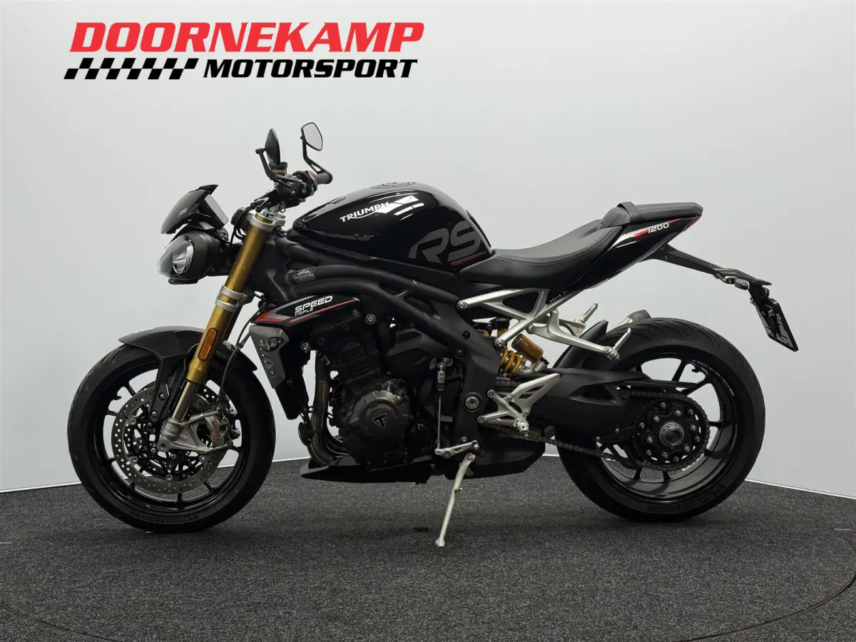 1200 RS
