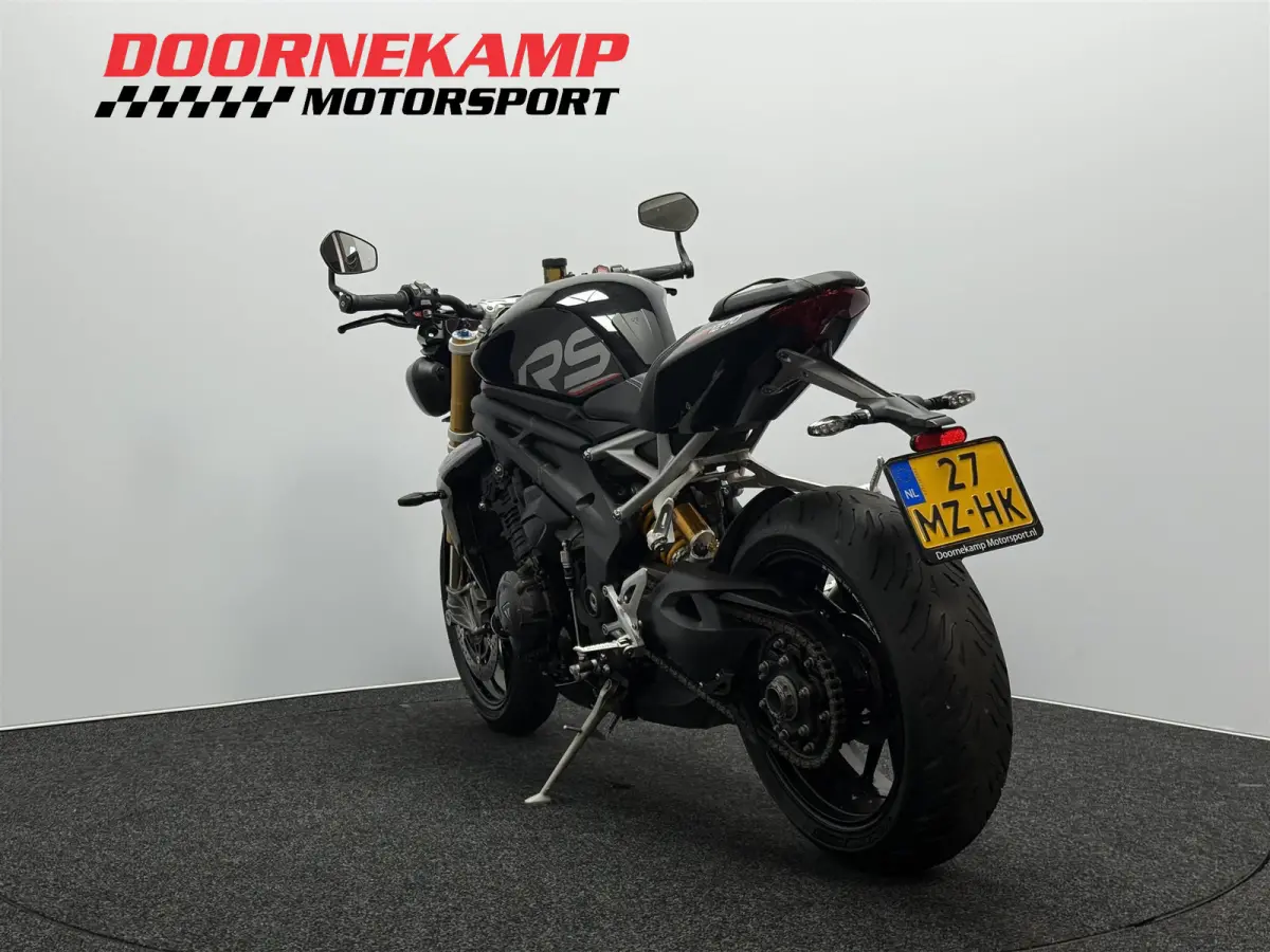 1200 RS