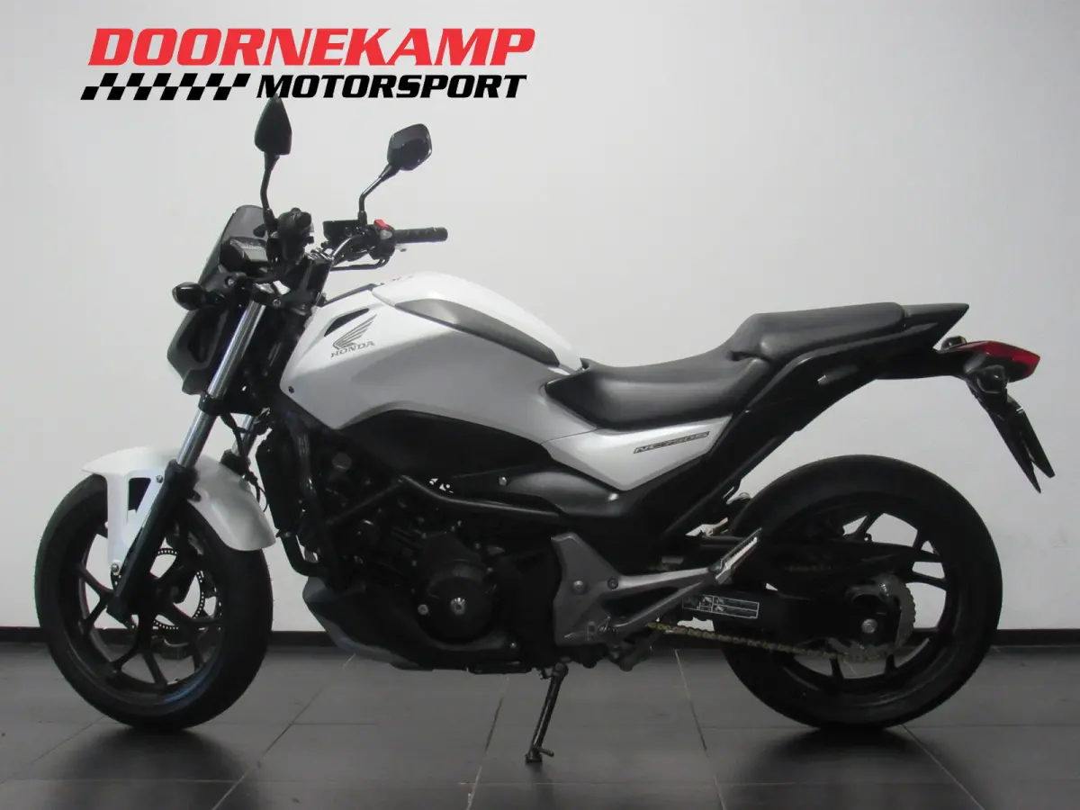 NC 750 S DCT