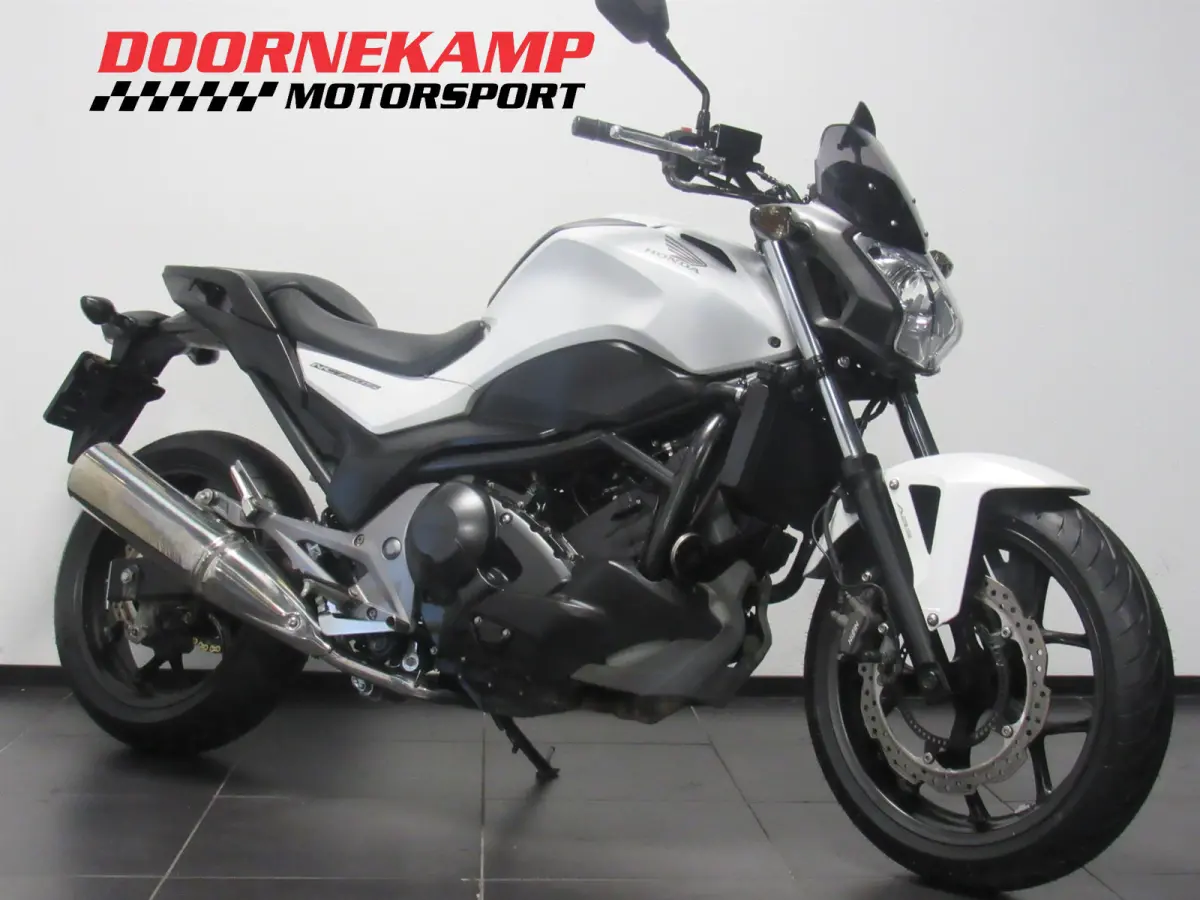 NC 750 S DCT