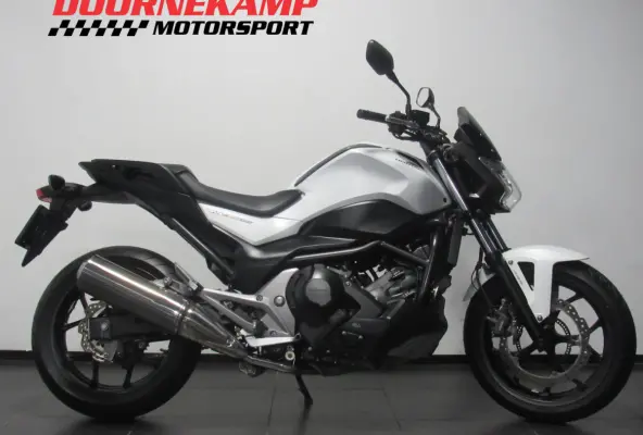 NC 750 S DCT