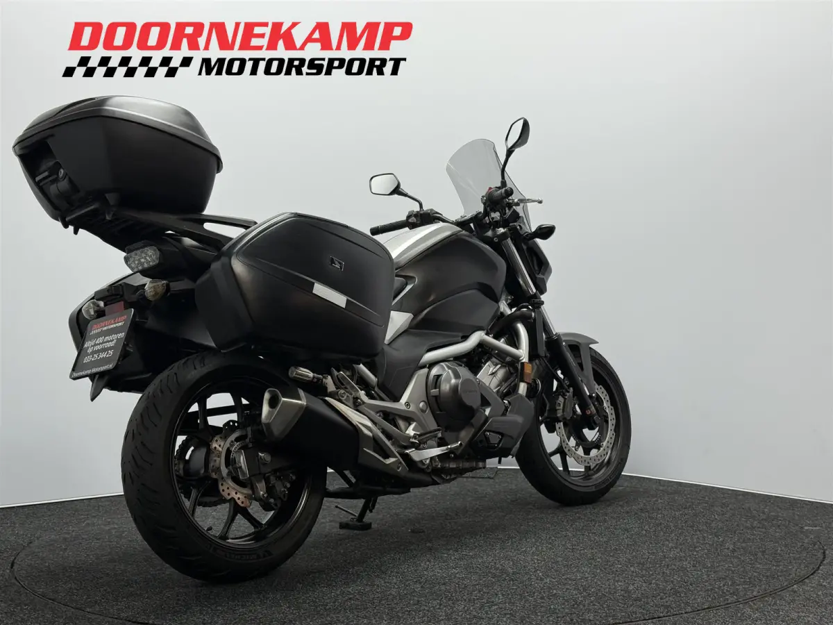 NC 750 S DCT