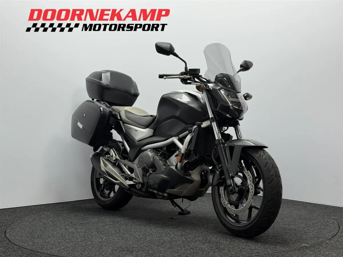 NC 750 S DCT