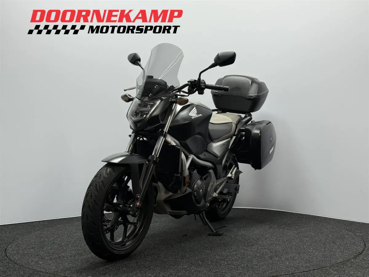 NC 750 S DCT