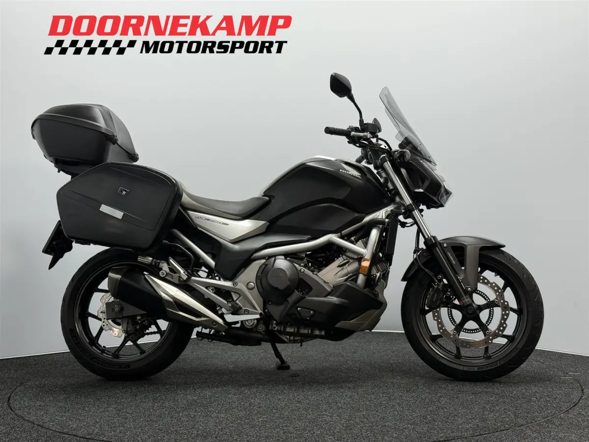NC 750 S DCT