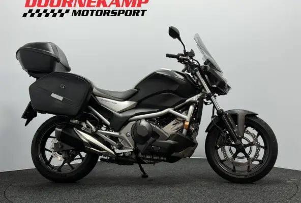 NC 750 S DCT