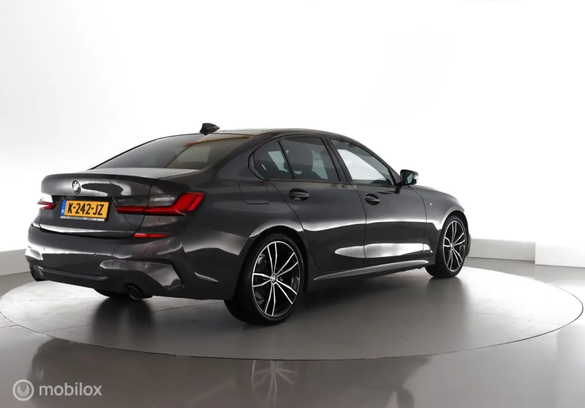 320i M Sport Executive Edition ShadowLine|nav|alcantara|19inch