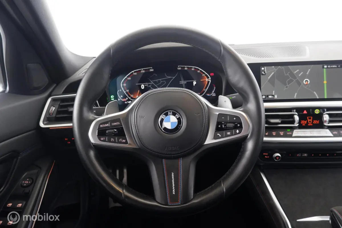 320i M Sport Executive Edition ShadowLine|nav|alcantara|19inch