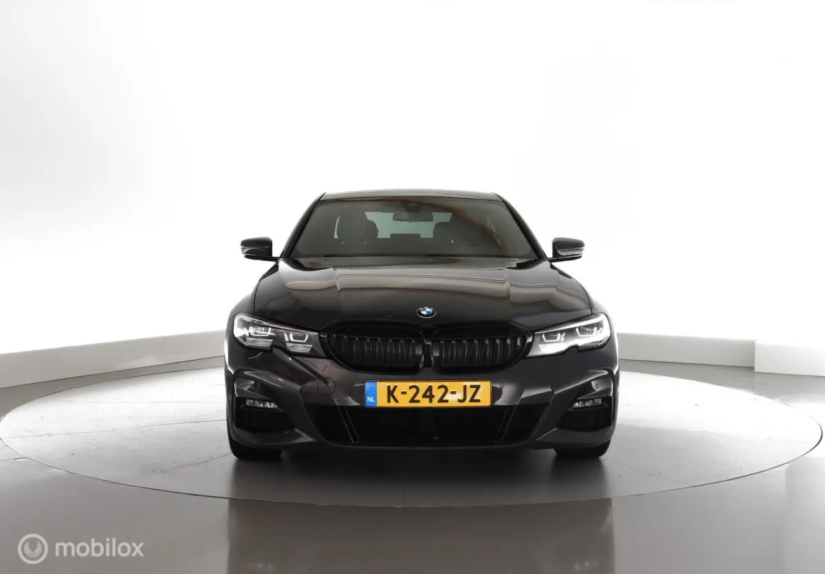 320i M Sport Executive Edition ShadowLine|nav|alcantara|19inch
