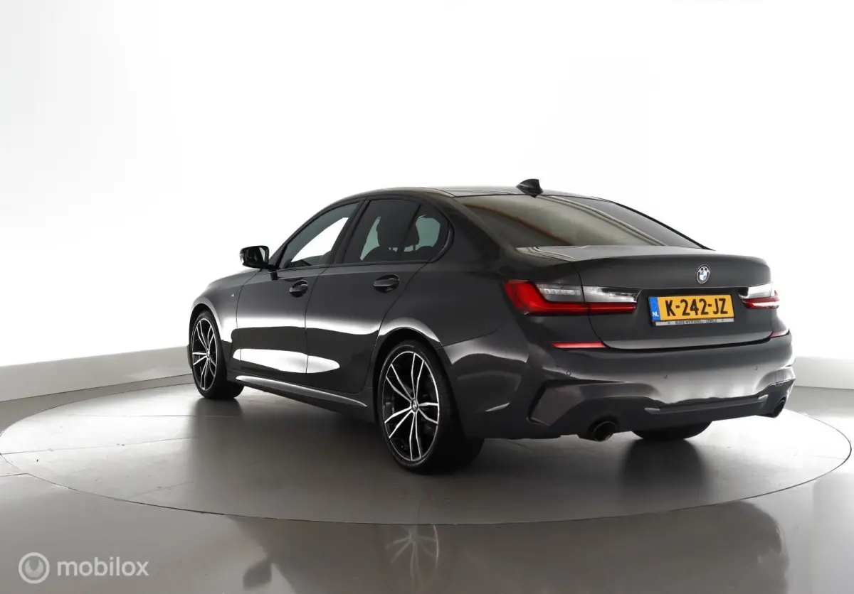 320i M Sport Executive Edition ShadowLine|nav|alcantara|19inch