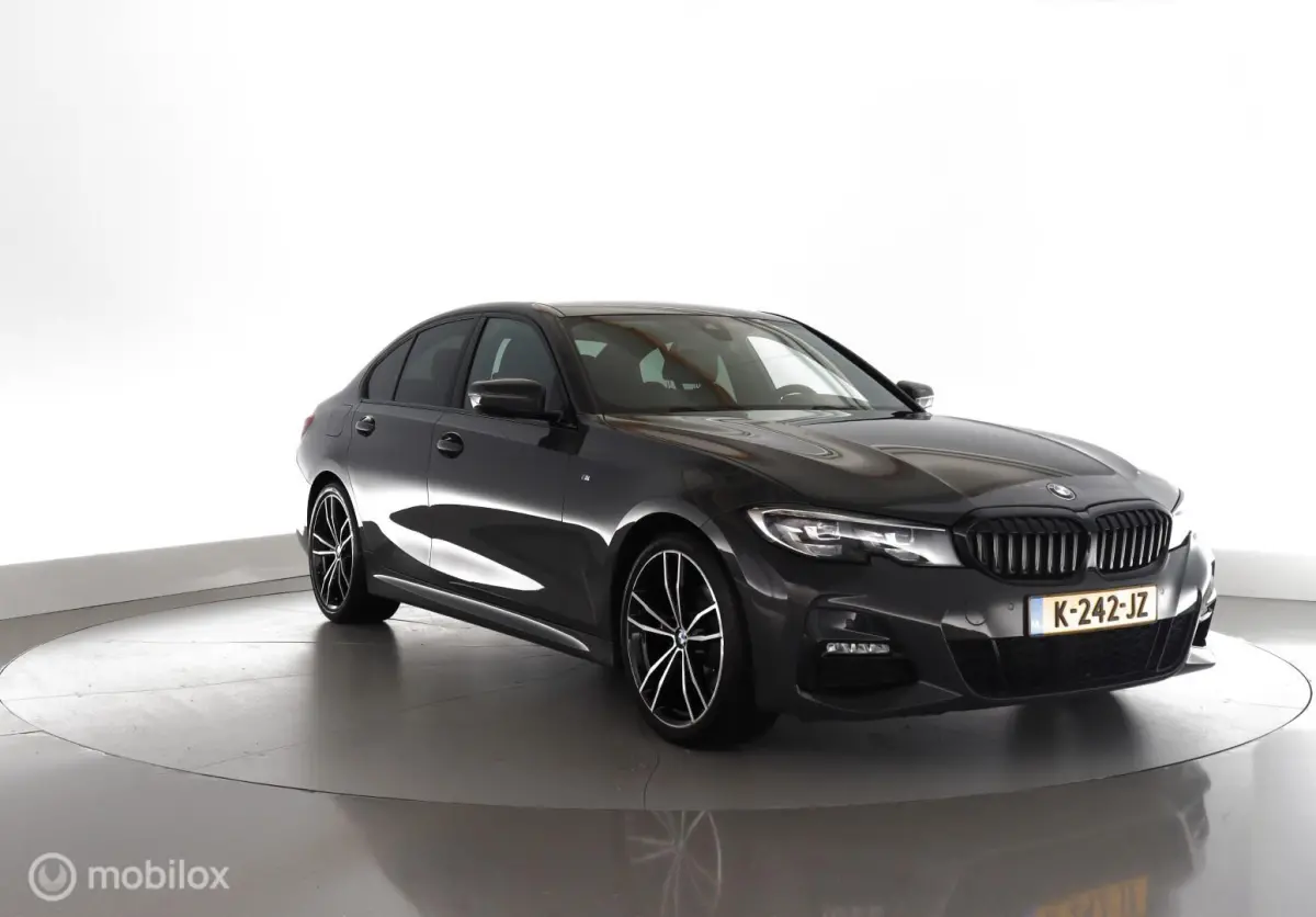 320i M Sport Executive Edition ShadowLine|nav|alcantara|19inch