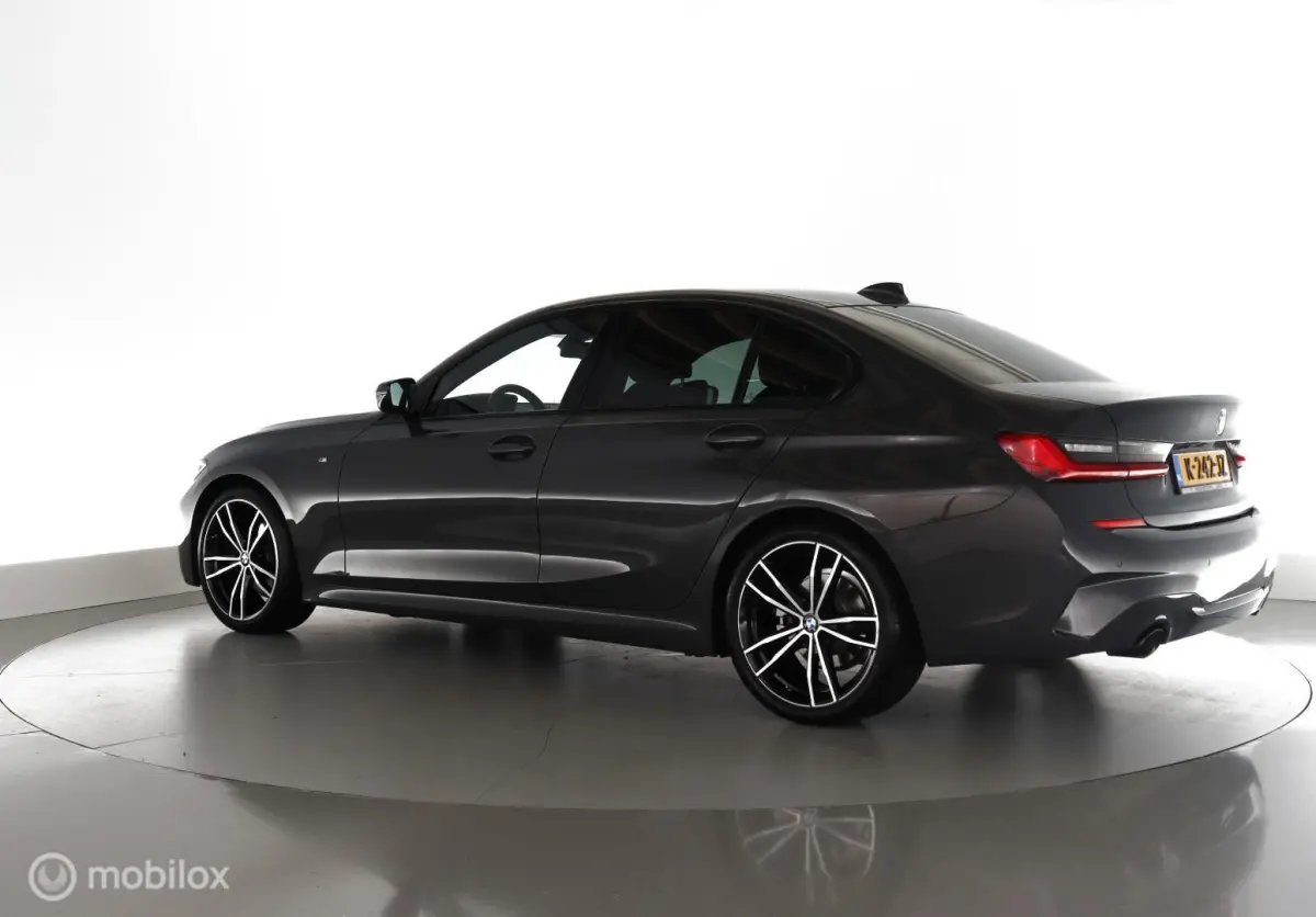 320i M Sport Executive Edition ShadowLine|nav|alcantara|19inch