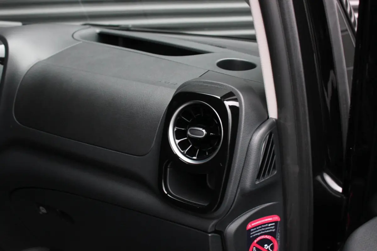 119 CDI L3 SPORT DUBBEL CABINE / DC / BPM VRIJ / FULL BLACK / 2X SCHUIFDEUREN / AMG / VERLAAGD / APPLE CARPLAY