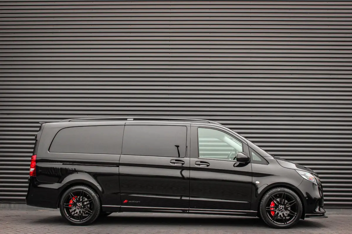 119 CDI L3 SPORT DUBBEL CABINE / DC / BPM VRIJ / FULL BLACK / 2X SCHUIFDEUREN / AMG / VERLAAGD / APPLE CARPLAY