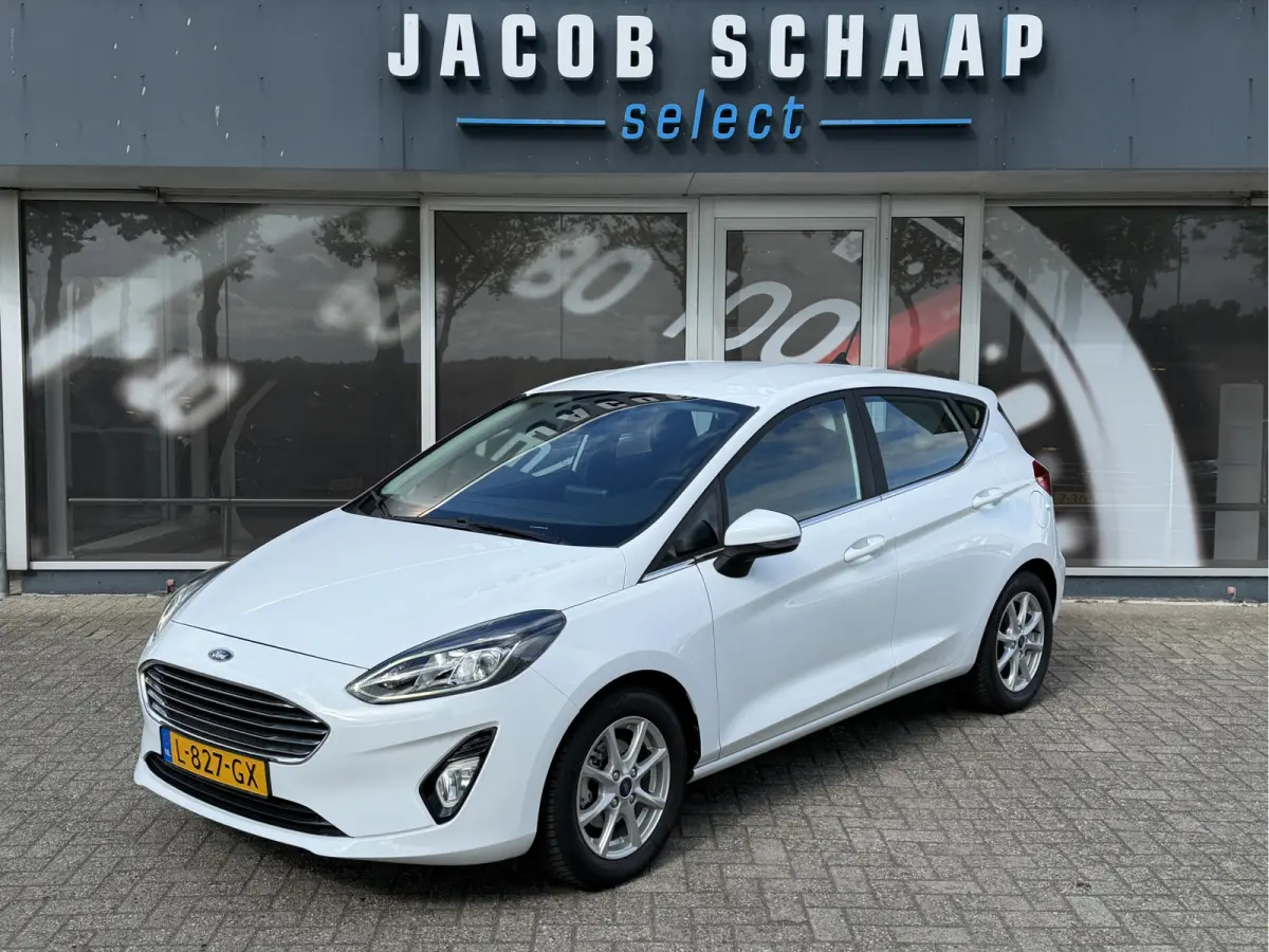 1.0 EcoBoost Hybrid Titanium / Cruise / Airco / Carplay / Keyless / Lane assist
