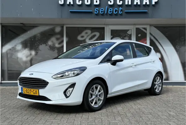 1.0 EcoBoost Hybrid Titanium / Cruise / Airco / Carplay / Keyless / Lane assist