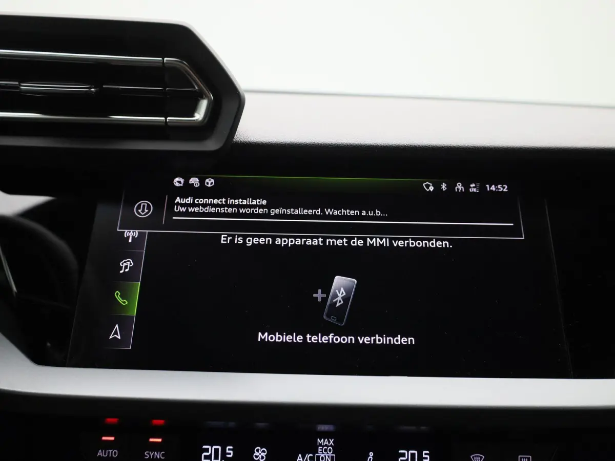 40 TFSI e Advanced edition l Adaptive cruise control l Elektr. instel. bestuurd.stoel l Stoelverwarming l Navigatie l Climate control l Achteruitrijcamera l Trekhaak l LED-koplampen l Audi s