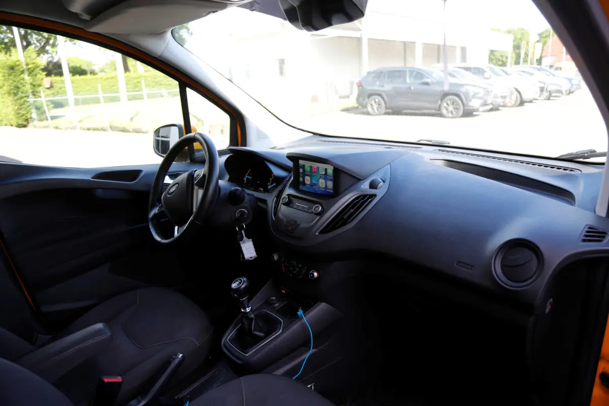 1.5 TDCI Limited Duratorq S&S*NL-Auto*Perfect Onderh.*Apple Carplay/Cruise-Control/Stoelverw./Navi/DAB/Parkeersens./15 inch LM*