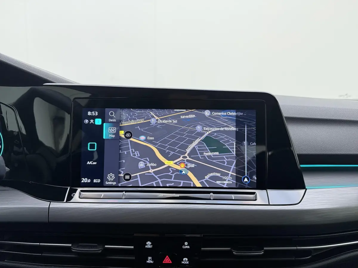 1.4 eHybrid Style | Apple Carplay / Android Auto | Ergo Comfort Stoelen | Lichtmetalen Velgen | Sfeerverlichting |
