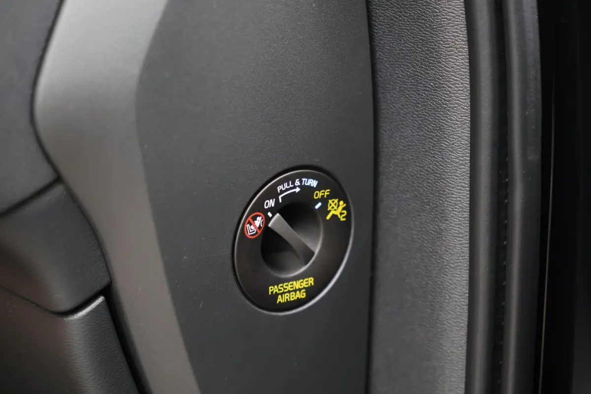 T4 Inscription | Stoelverwarming | Parkeercamera | Panoramadak | H/K | Leder | Keyless