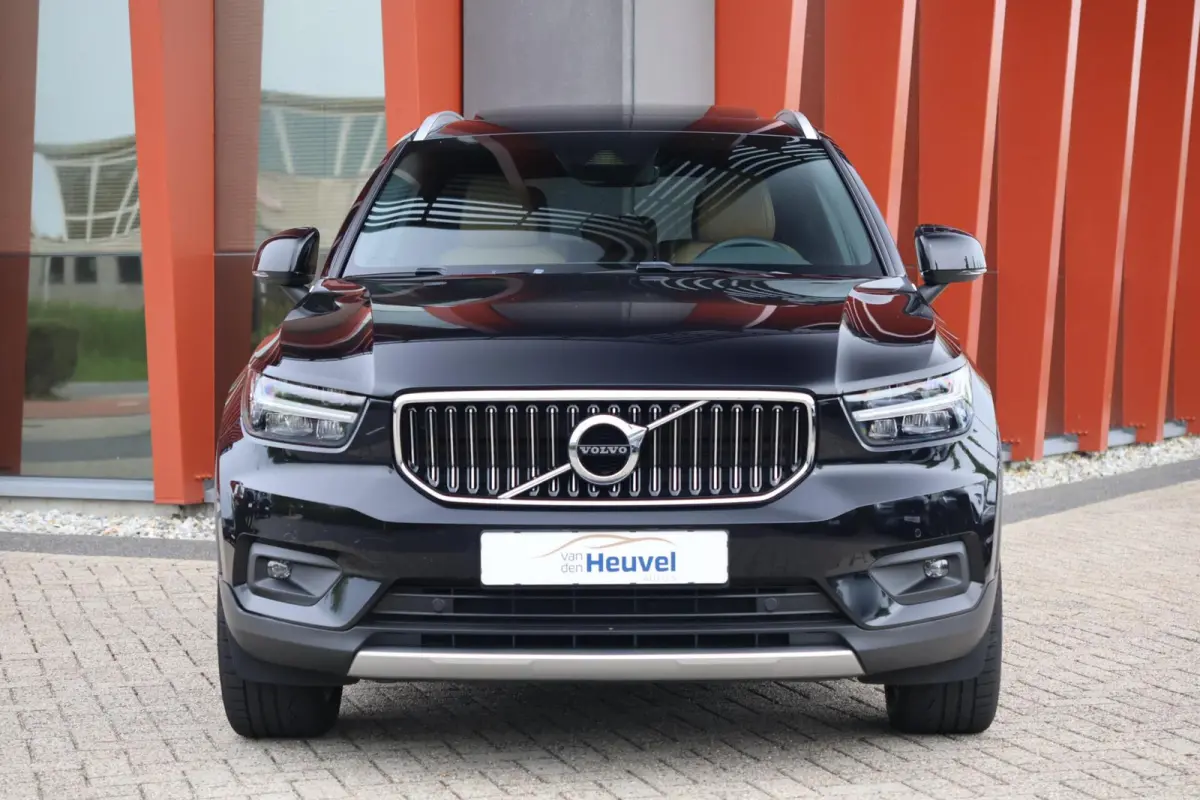 T4 Inscription | Stoelverwarming | Parkeercamera | Panoramadak | H/K | Leder | Keyless