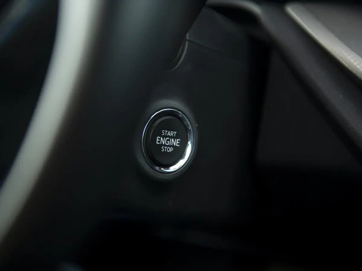 1.0 TSI Business Edition | Navi & Apple Carplay / Anroid Auto | LED | Elektr. achterklep